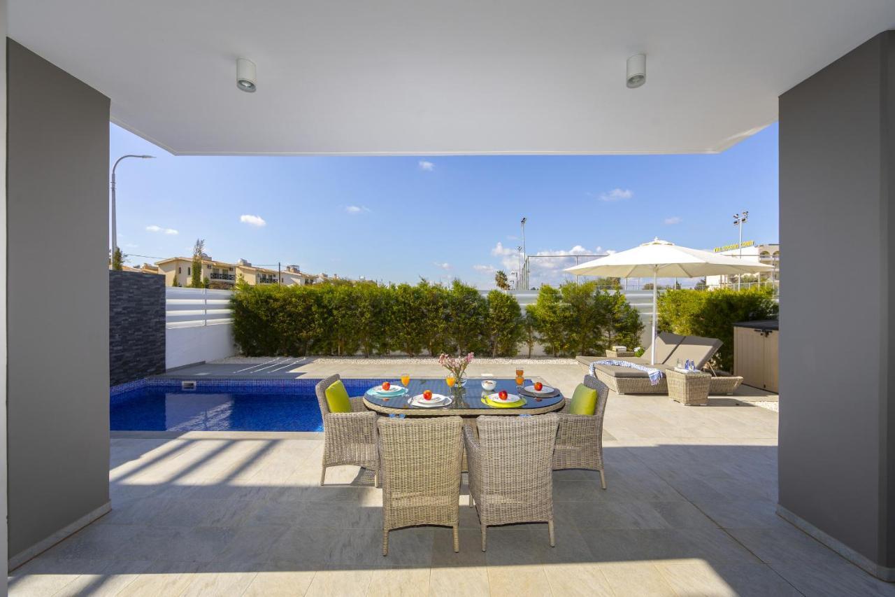 Pernera Beach Villa Protaras Exterior foto